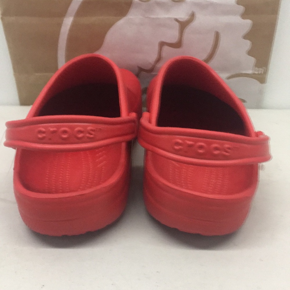 🚨CROCS 🚨 - Picture 7 of 8